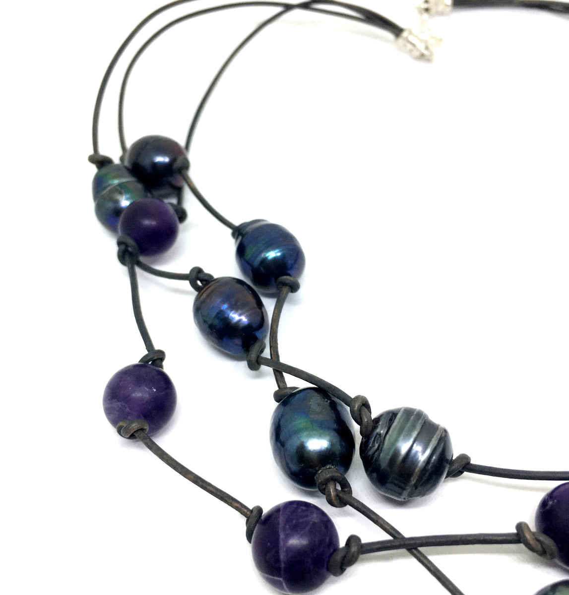 Black necklace – string, salamander theme