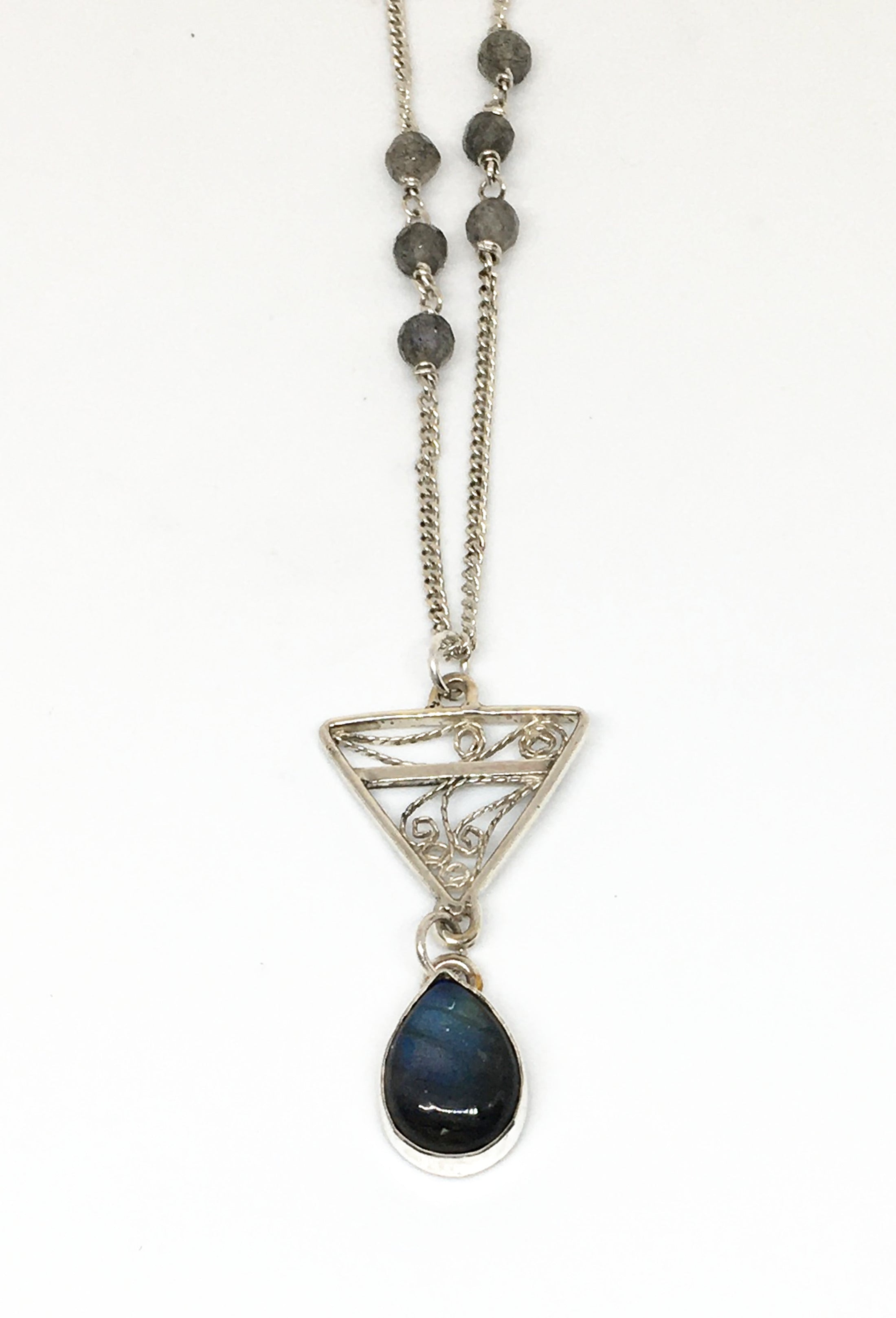handmade filigree pendant necklace with labradorite