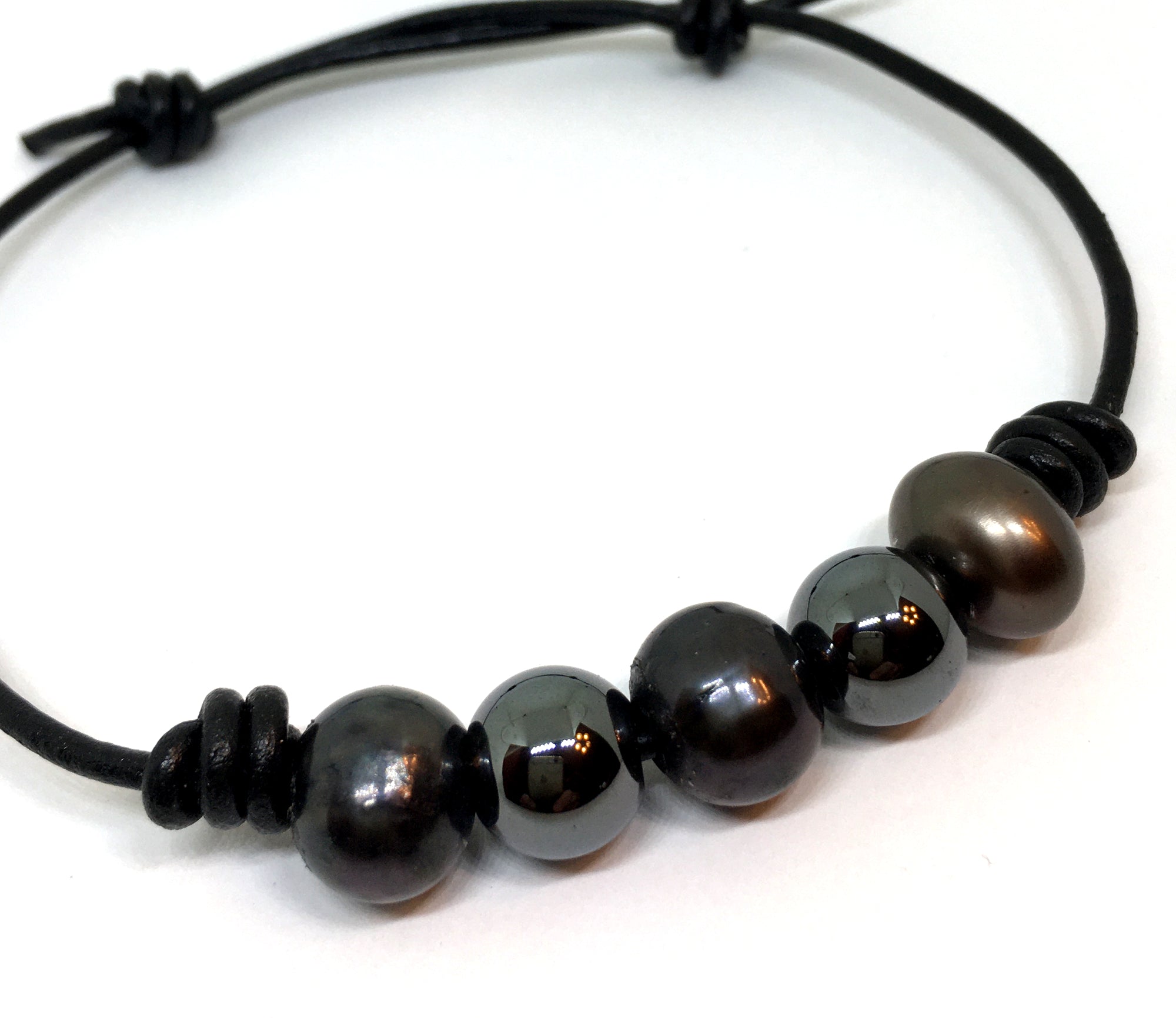 Black Peacock Pearl and Hematite Knotted Leather Bracelet for Men and Women