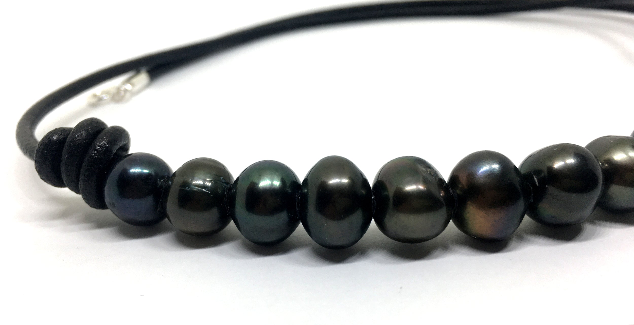 Black Feather Necklace – RoseGold & Black Pty Ltd
