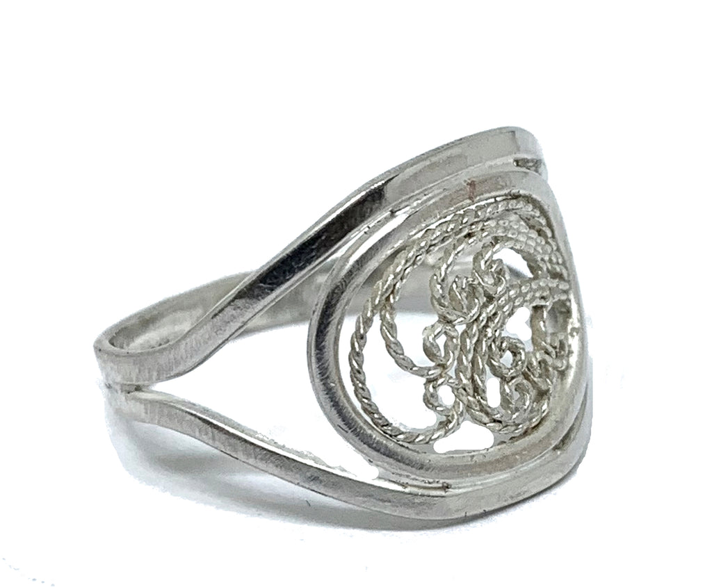Filigree Ring - Size 8.5