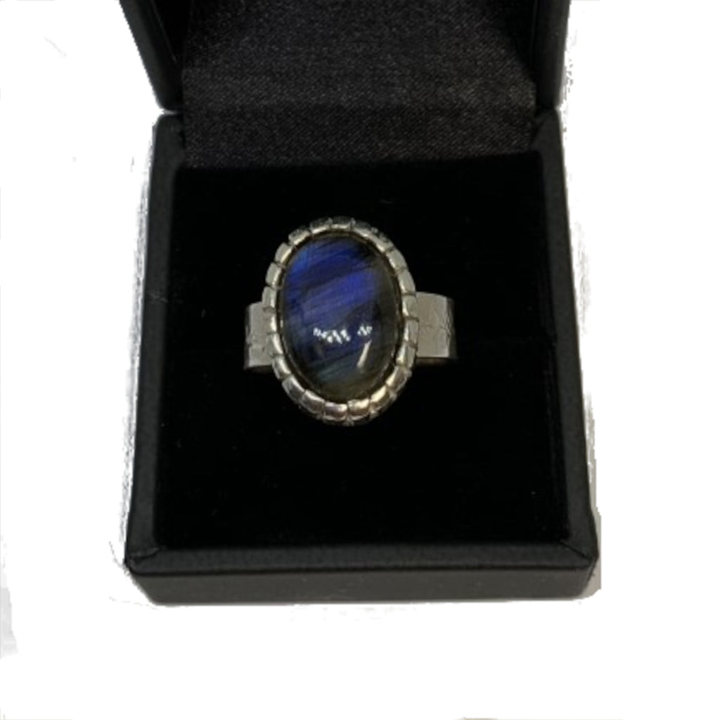 Labradorite Ring with Castellated Bezel in Sterling Silver - Size 9.5