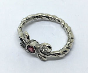 Sterling Silver and Garnet Mitsuro Hikime Ring in Sterling Silver