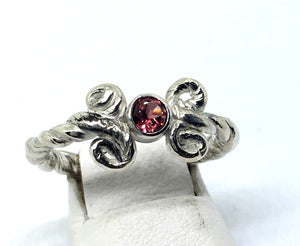 Sterling Silver and Garnet Mitsuro Hikime Ring in Sterling Silver