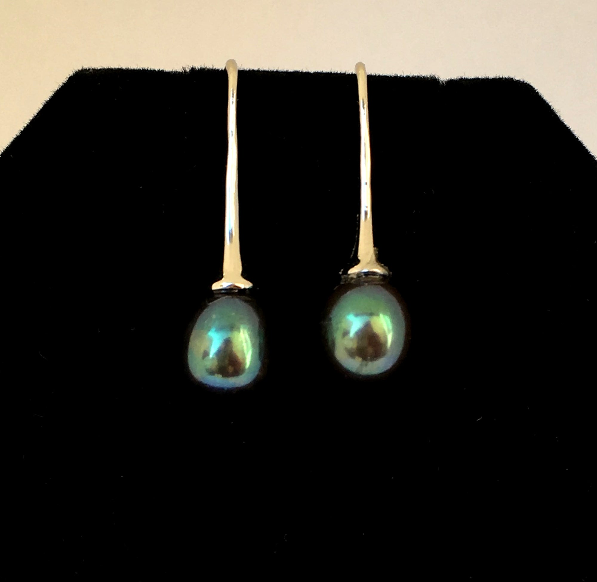 Freshwater Peacock Single Pearl Drop Earrings in Sterling Silver