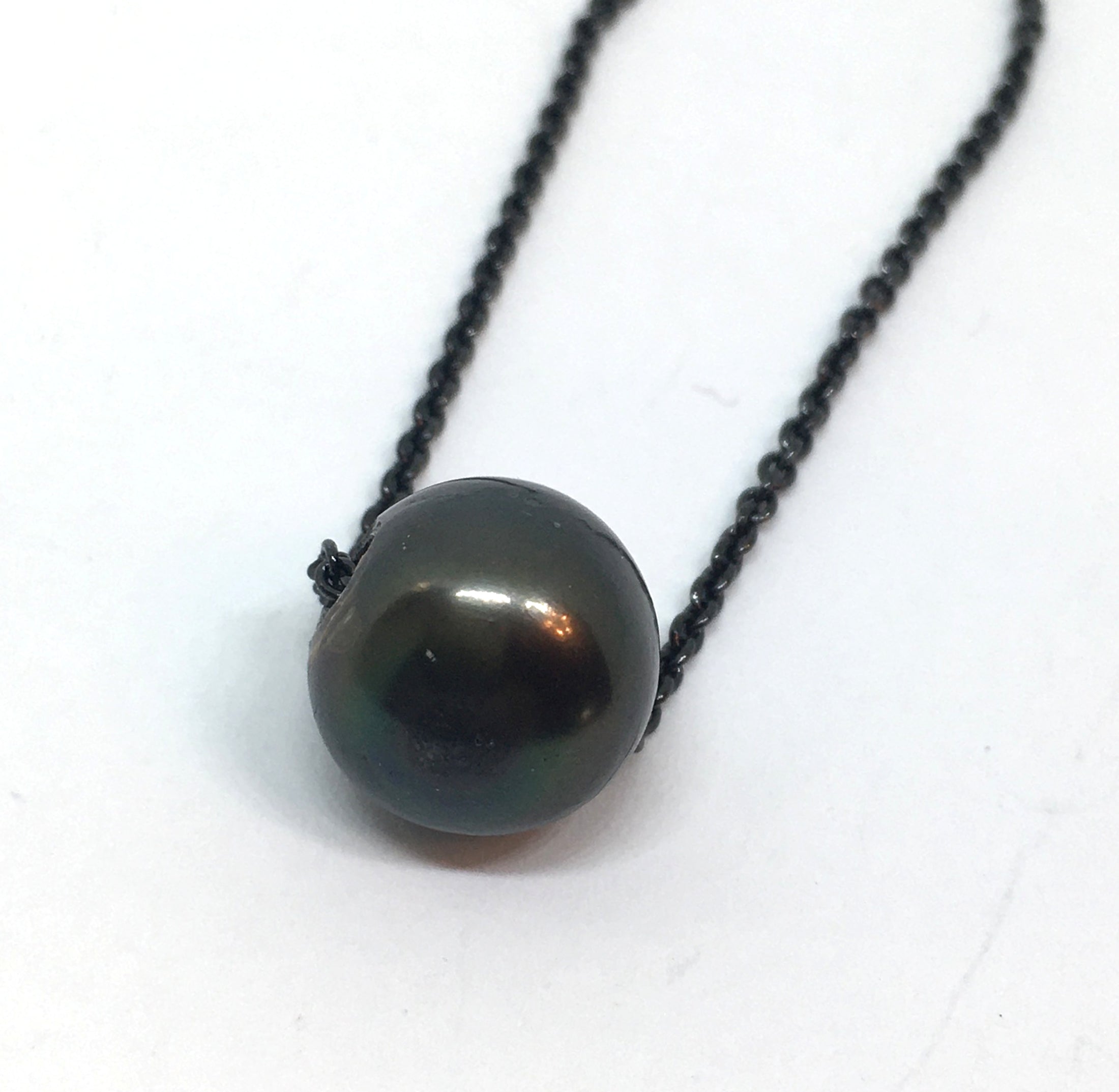 Single Black Pearl on A Black Silver Chain