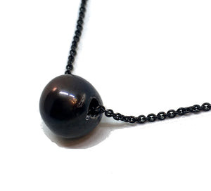 Single Black Pearl on A Black Silver Chain